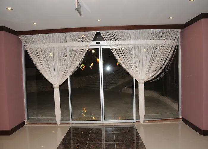 Whiteheaven מלון פמוקלה