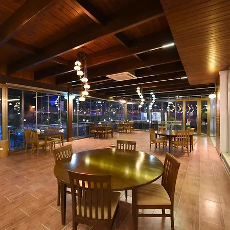 Whiteheaven 酒店 3*