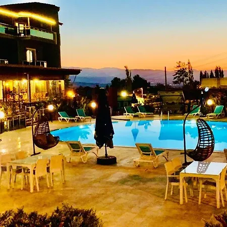 酒店 Whiteheaven 3*