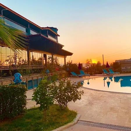 Whiteheaven 酒店 3*