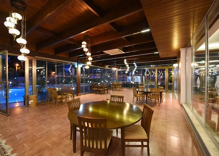 Whiteheaven Hotel 3*